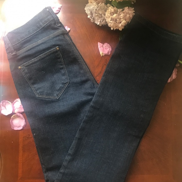 Zara Basic Denim Jeans - Picture 3 of 5